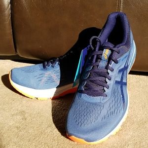 Men's Asics running shoes